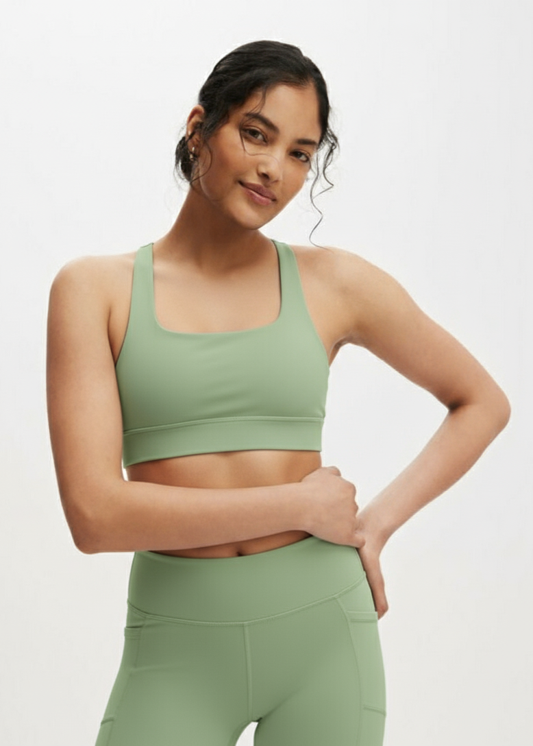 Sportswear With Pocketed Set
